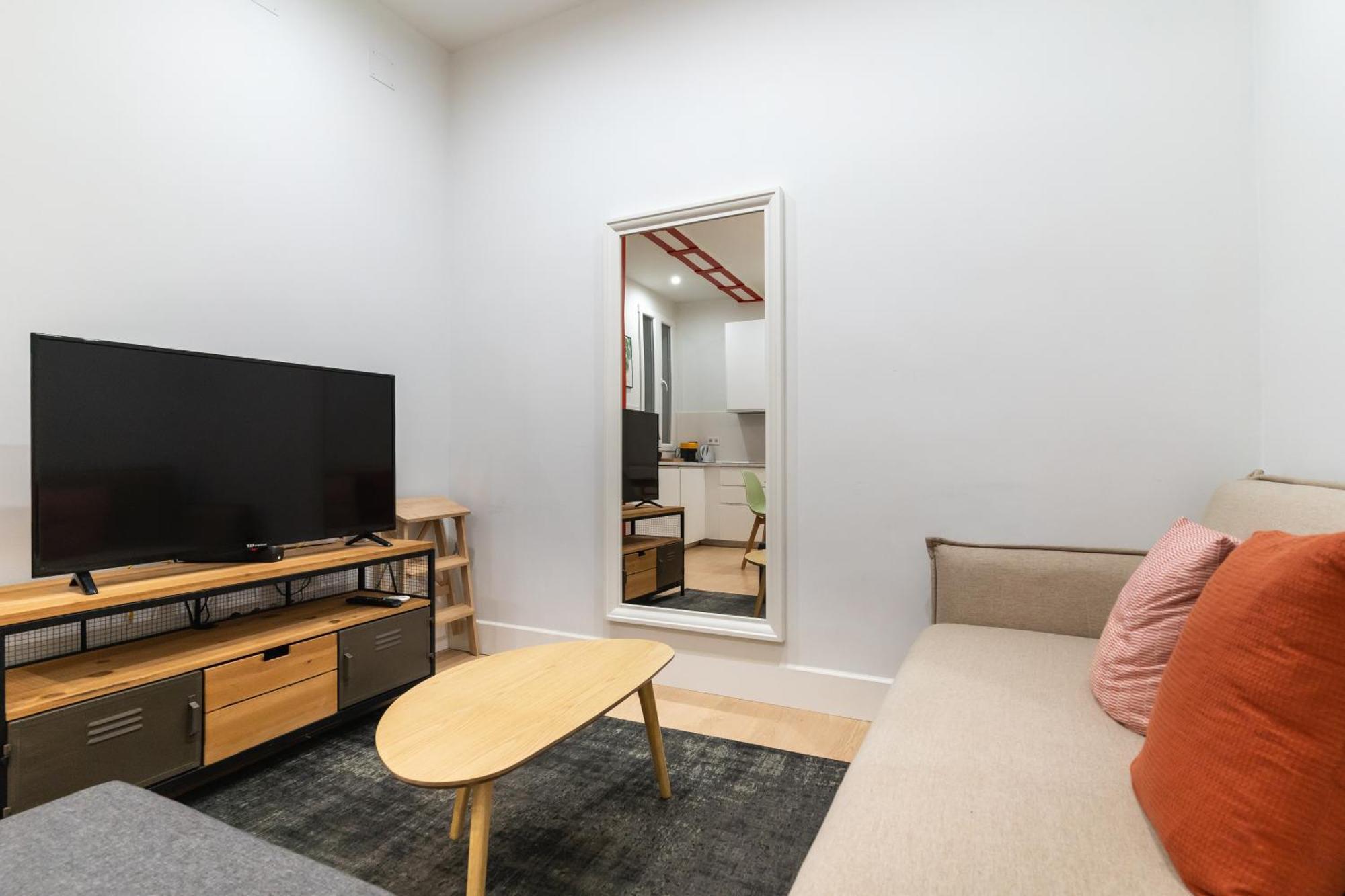 Апартаменти Cozy And Central-1Bd 1Bth- Cortes Мадрид Екстер'єр фото